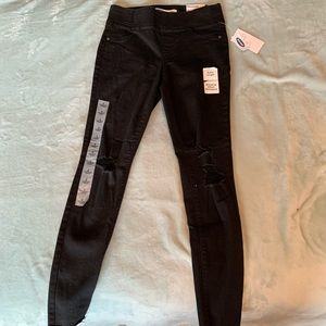 Old Navy Rockstar Style Black Ripped Jean Size 2